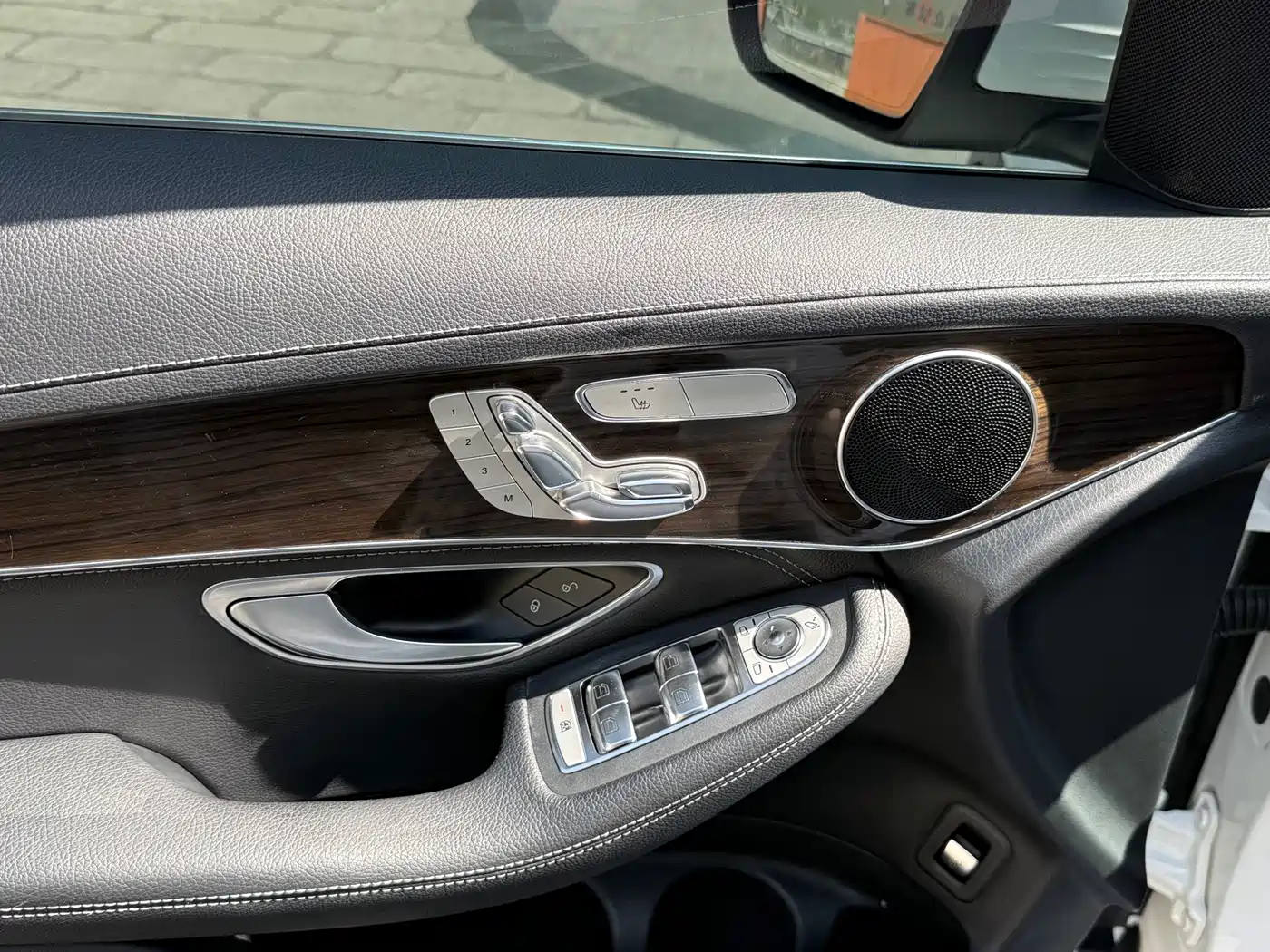 Mercedes-Benz GLC 2019 GLC 260 L 4MATIC Luxury фото 21