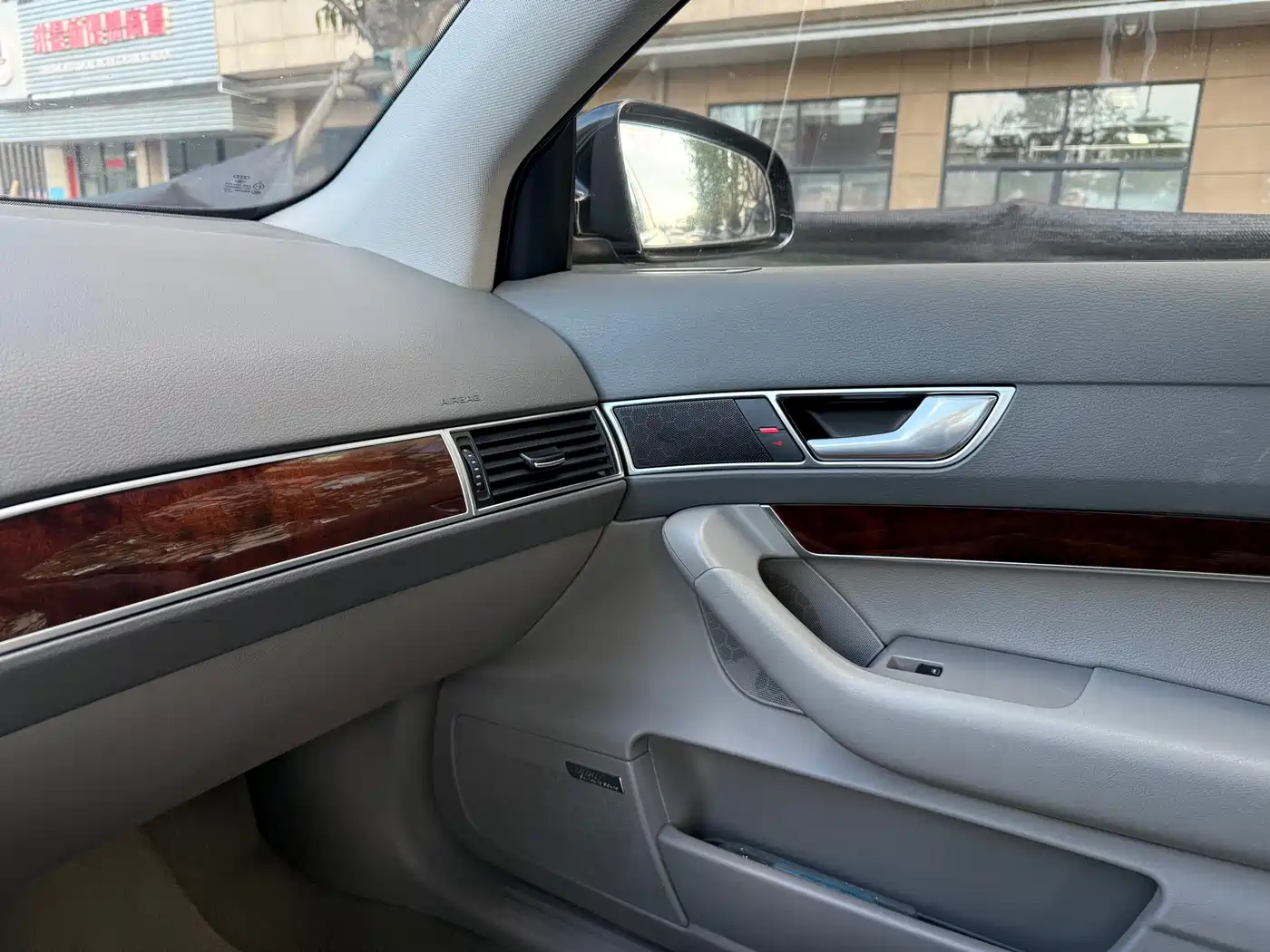 Audi A6L 2008 3.2 FSI quattro Luxury фото 17