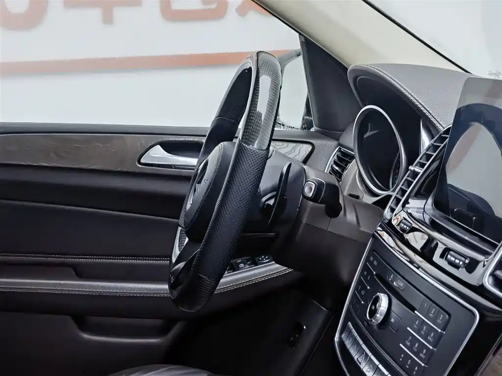 Mercedes-Benz GLE 2017 GLE 320 4MATIC Dynamic фото 22