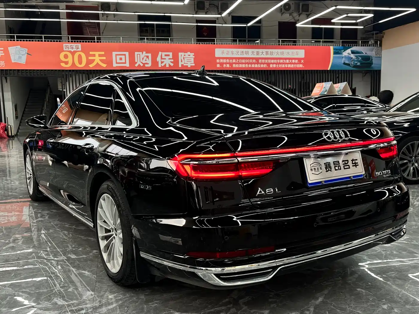 Audi A8 2021 A8L 50 TFSI quattro Comfort фото 5