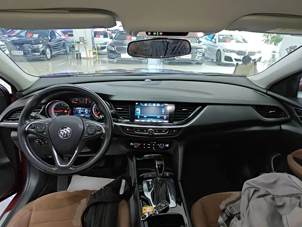 Buick Regal 2019 20T Elite China VI фото 10