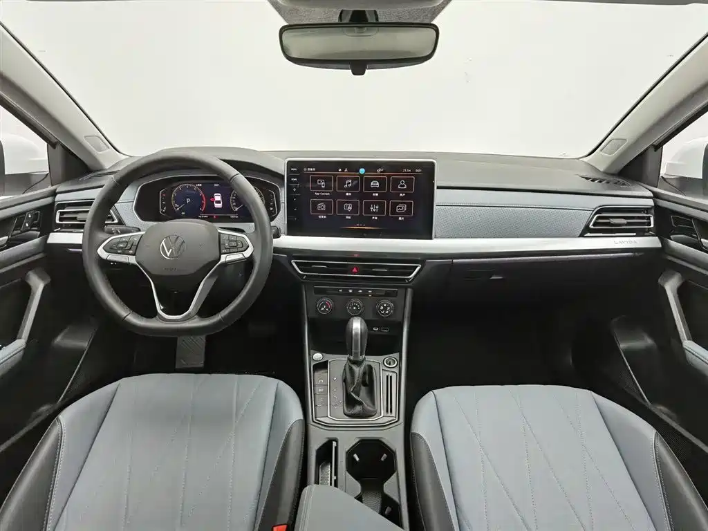 Volkswagen Lavida 2023 1.5L Auto Five Million Edition фото 5