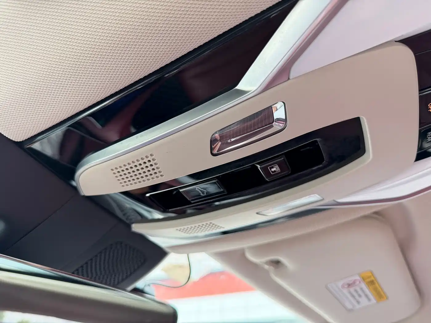 Hongqi H5 2025 2.0T Automatic Mystic Shadow фото 19