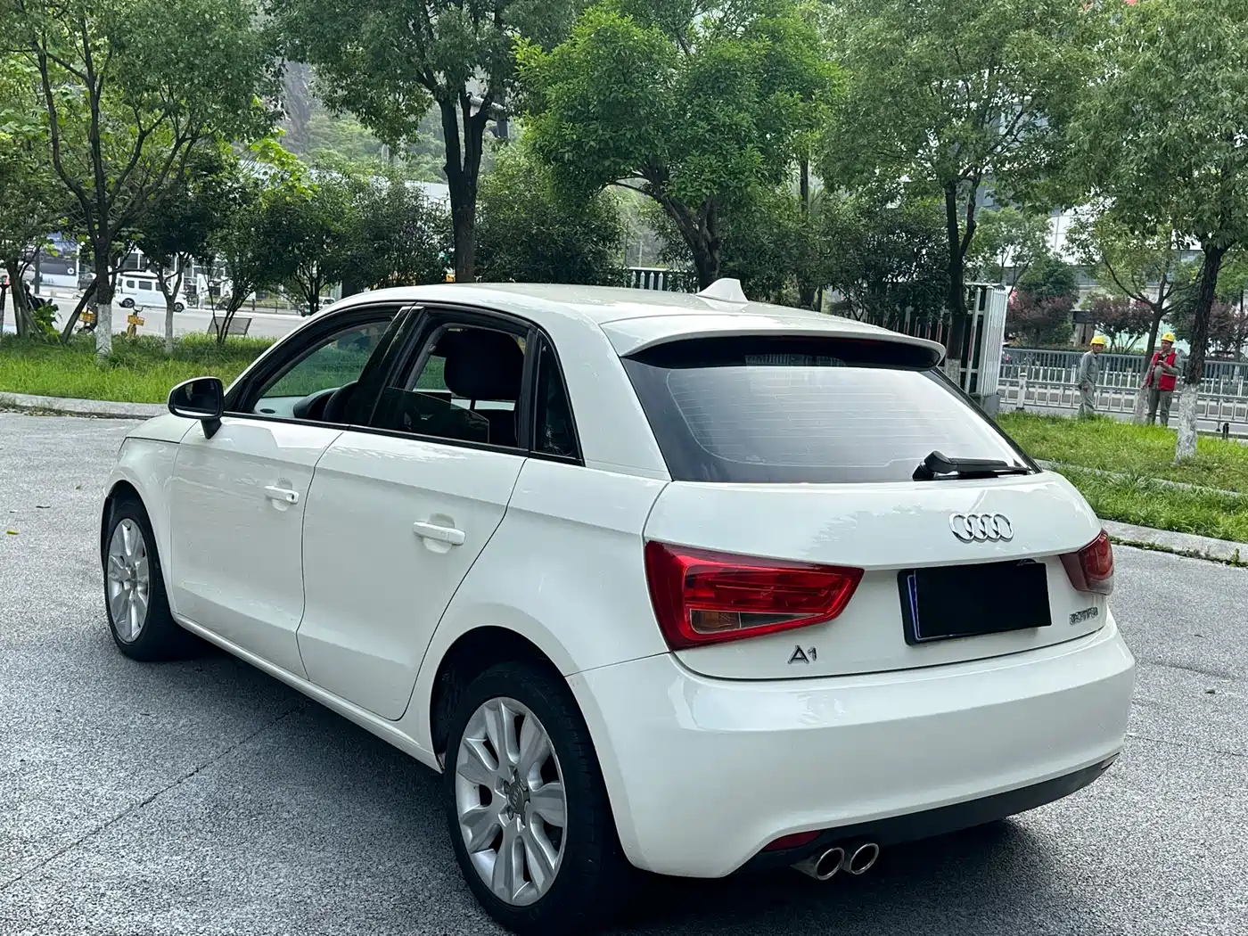 Audi A1 2013 Model 30 TFSI Sportback Urban фото 7