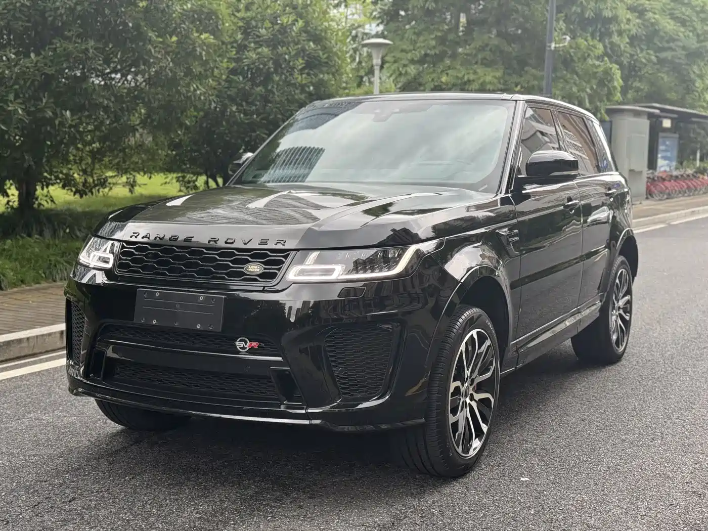 Land Rover Range Rover Sport 2022 3.0 L6 Gloss Black Edition