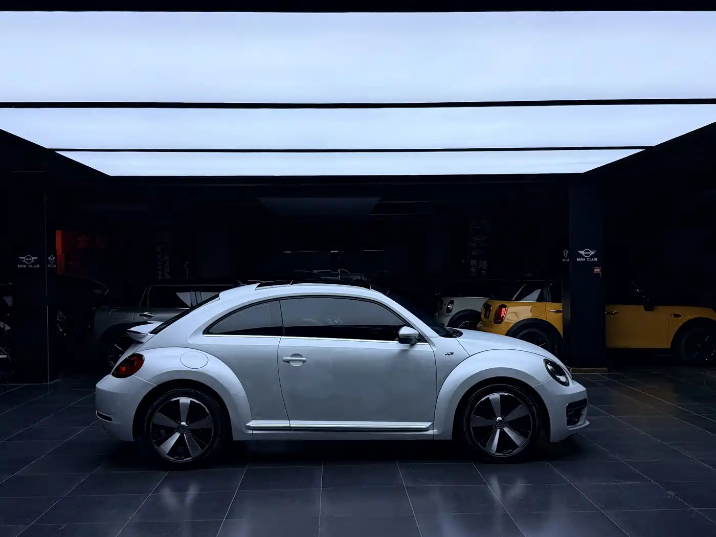 Volkswagen Beetle 2019 2015 380TSI