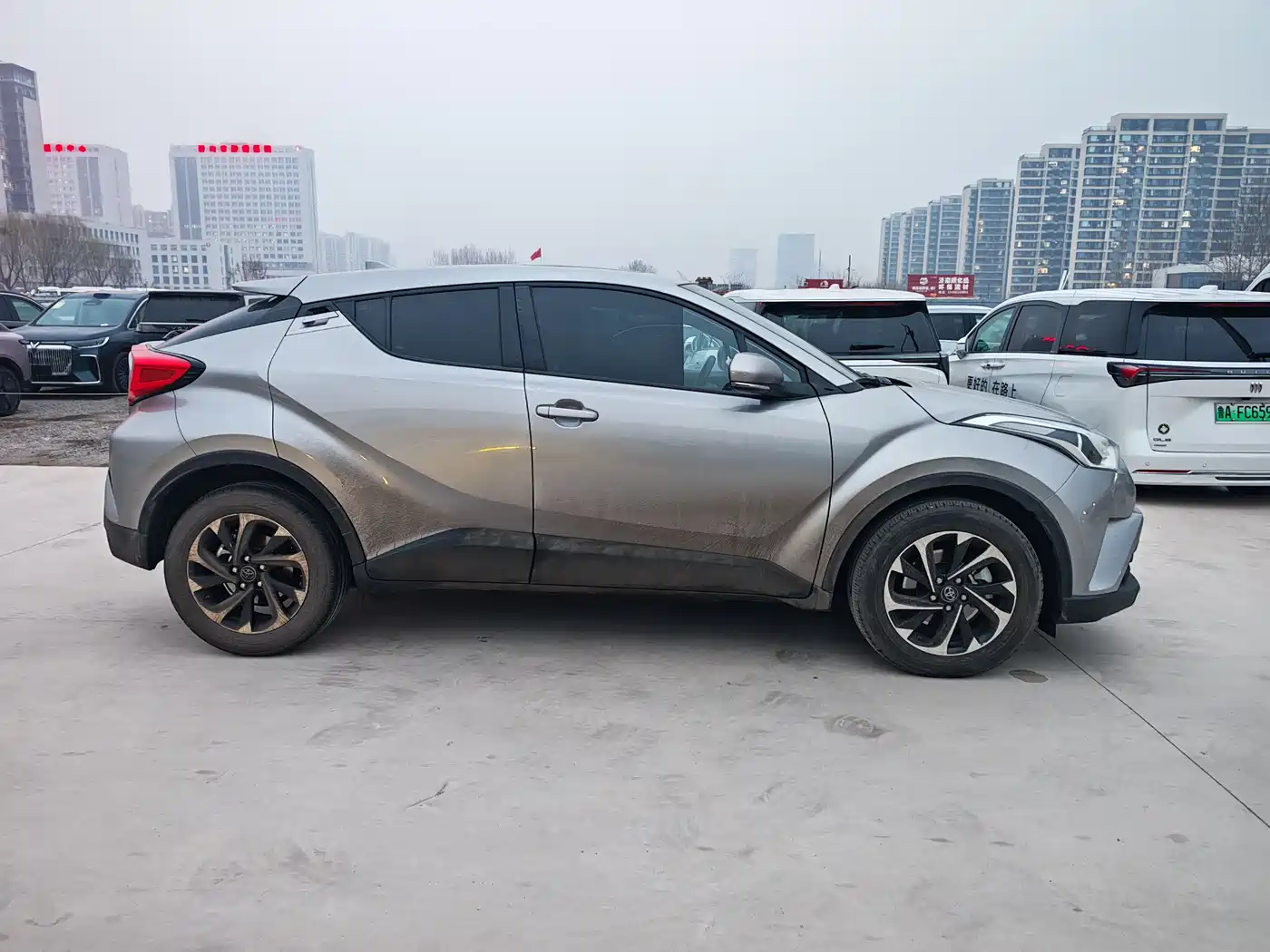 Toyota IZOA 2021 2.0L Yixiang Edition фото 4