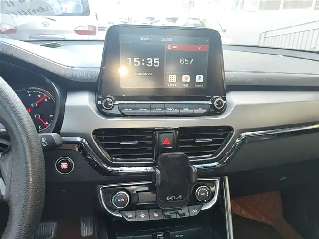 Kia Sportage 2019 2.0L Automatic Smart Luxury Edition фото 13