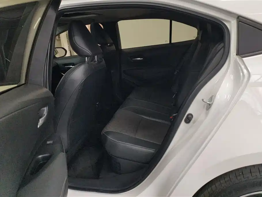 Toyota Levin 2023 Smart Hybrid 1.8L Sport Edition фото 11