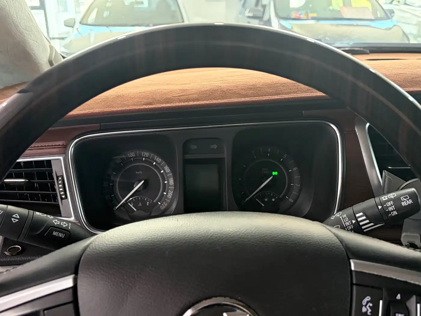 Buick GL8 2017 25S Luxury China V фото 10