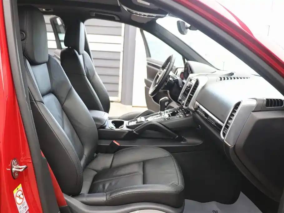 Porsche Cayenne 2016 Cayenne 3.0T фото 22