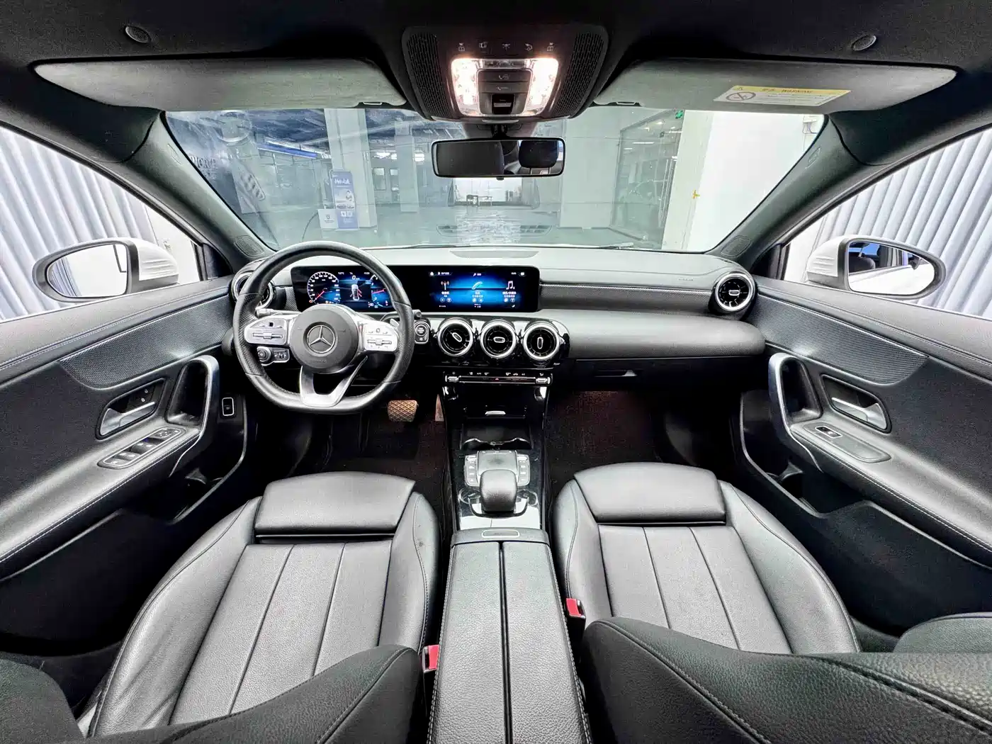 Mercedes-Benz A-Class 2019 A 180 L Sport Sedan фото 10