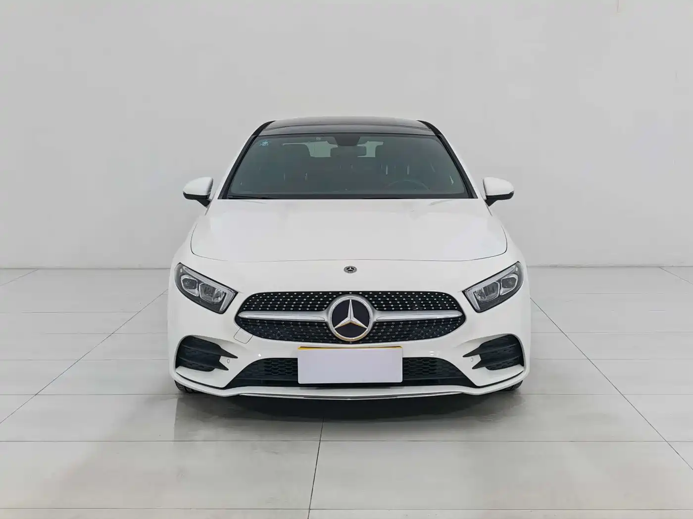 Mercedes-Benz A-Class 2020 A 200 L Sport Sedan фото 2