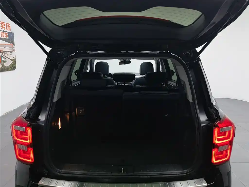 GAC Trumpchi Trumpchi GS8 2017 320T 2WD Luxury Smart Connect (7-seater) фото 16