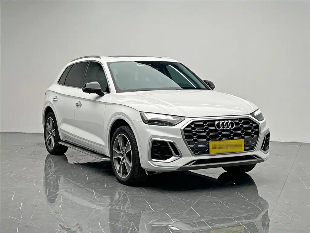 Audi Q5L 2022 45T Luxury Dynamic фото 8