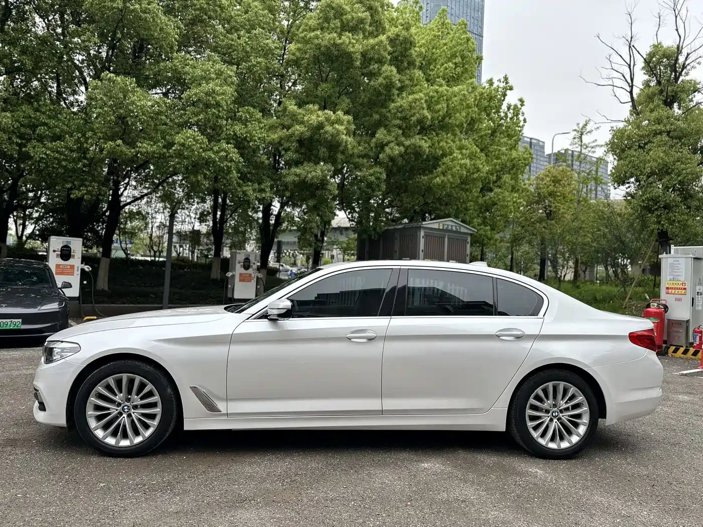 BMW 5 Series 2019 Facelift 525Li Luxury Package фото 7