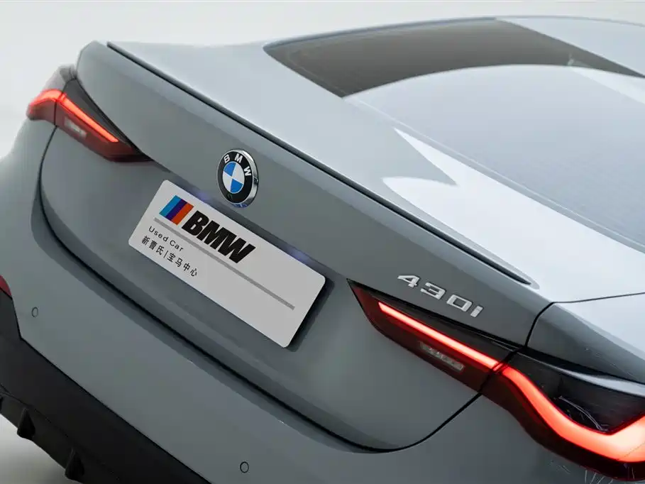 BMW 4-SERIES