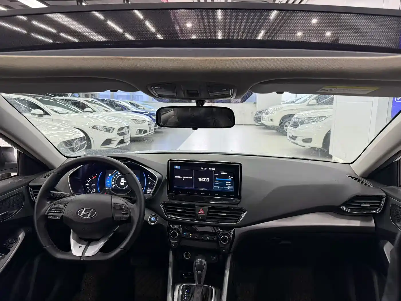 Hyundai Fista 2021 280TGDi DLX Luxury Edition фото 3