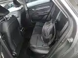 Фото 17 - Geely Emgrand
