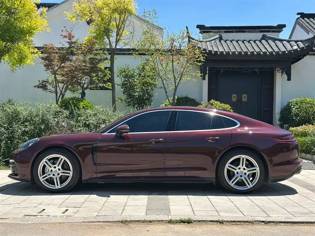 Porsche Panamera 2017 Panamera 3.0T фото 5