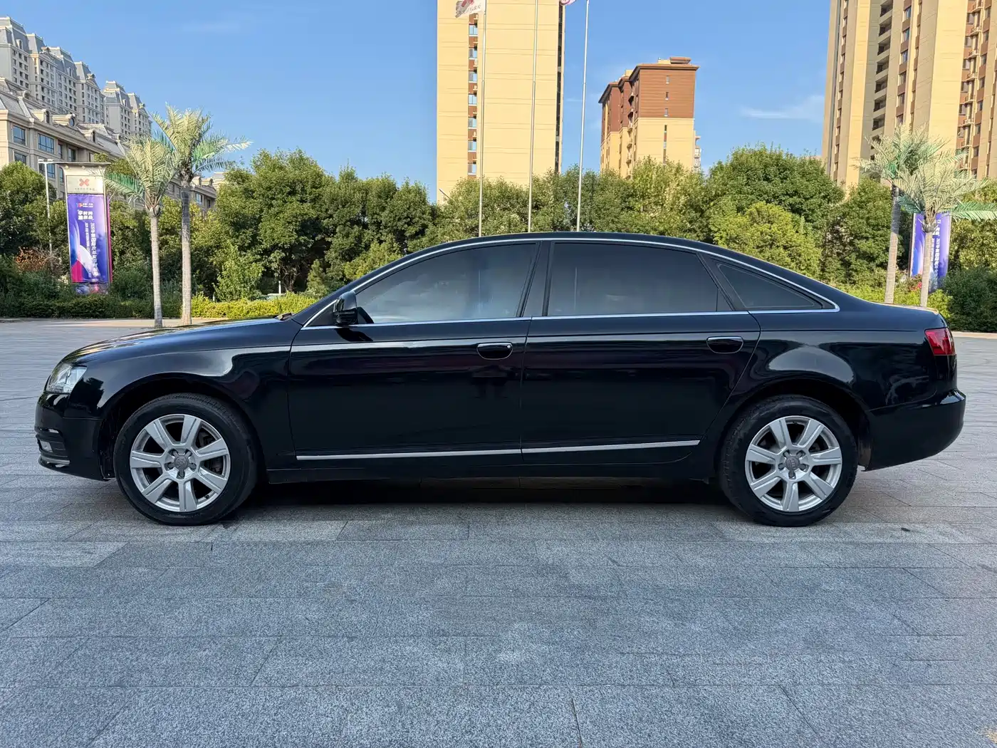 Фото 3 - Audi A6L