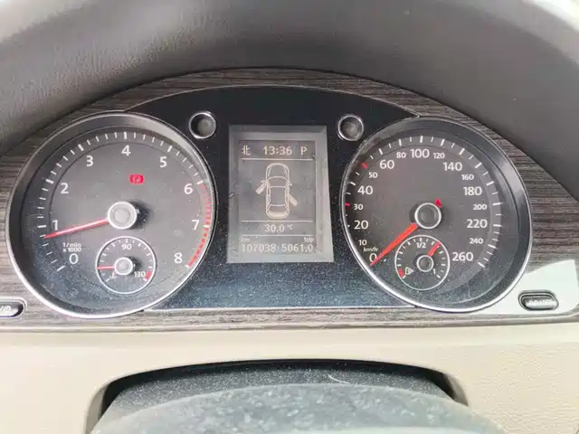 Volkswagen Magotan 2013 2.0TSI Premium — фото 4