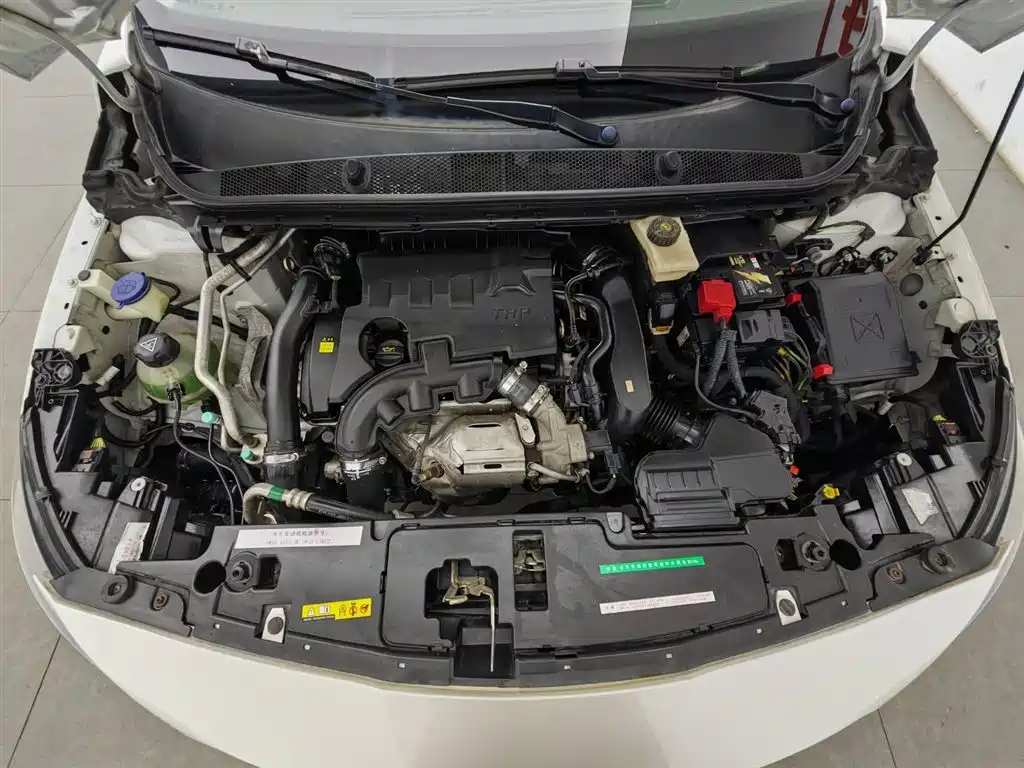 Peugeot 408 2018 Facelift 350THP Automatic Luxury фото 6