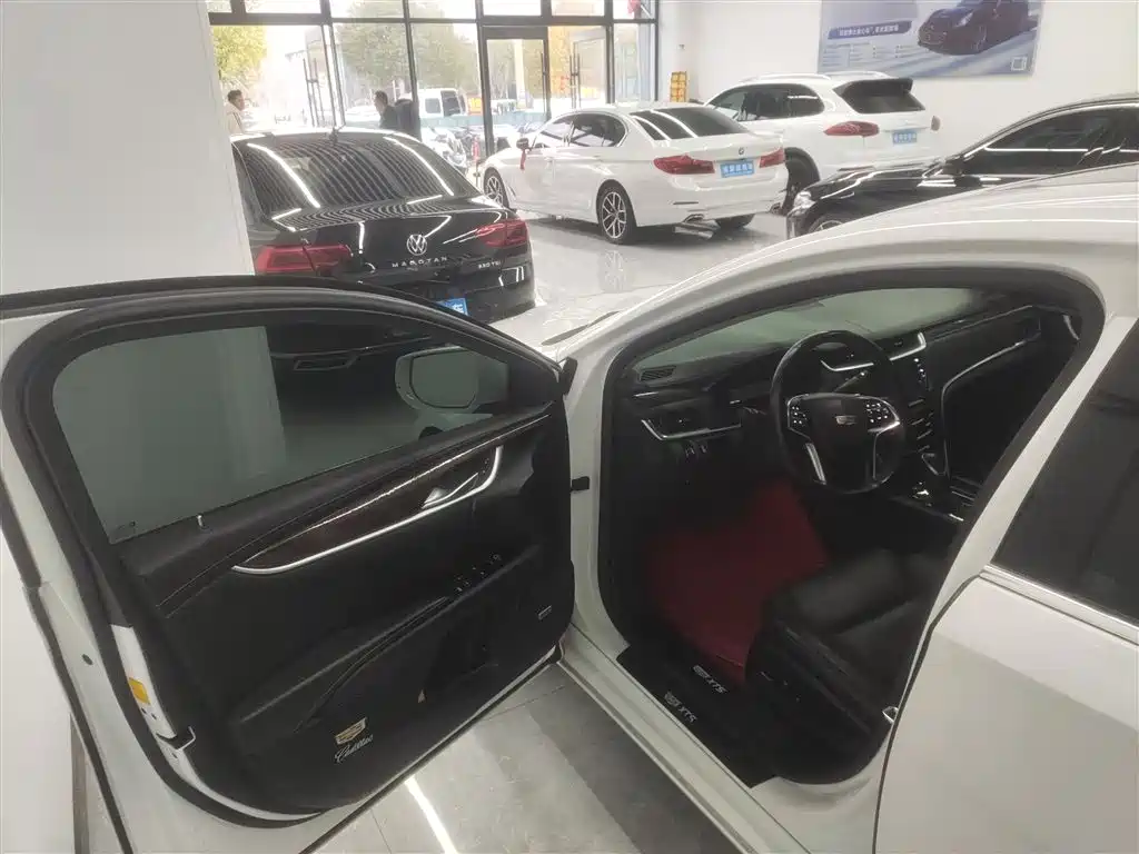 Cadillac XTS 2018 28T Elite фото 16