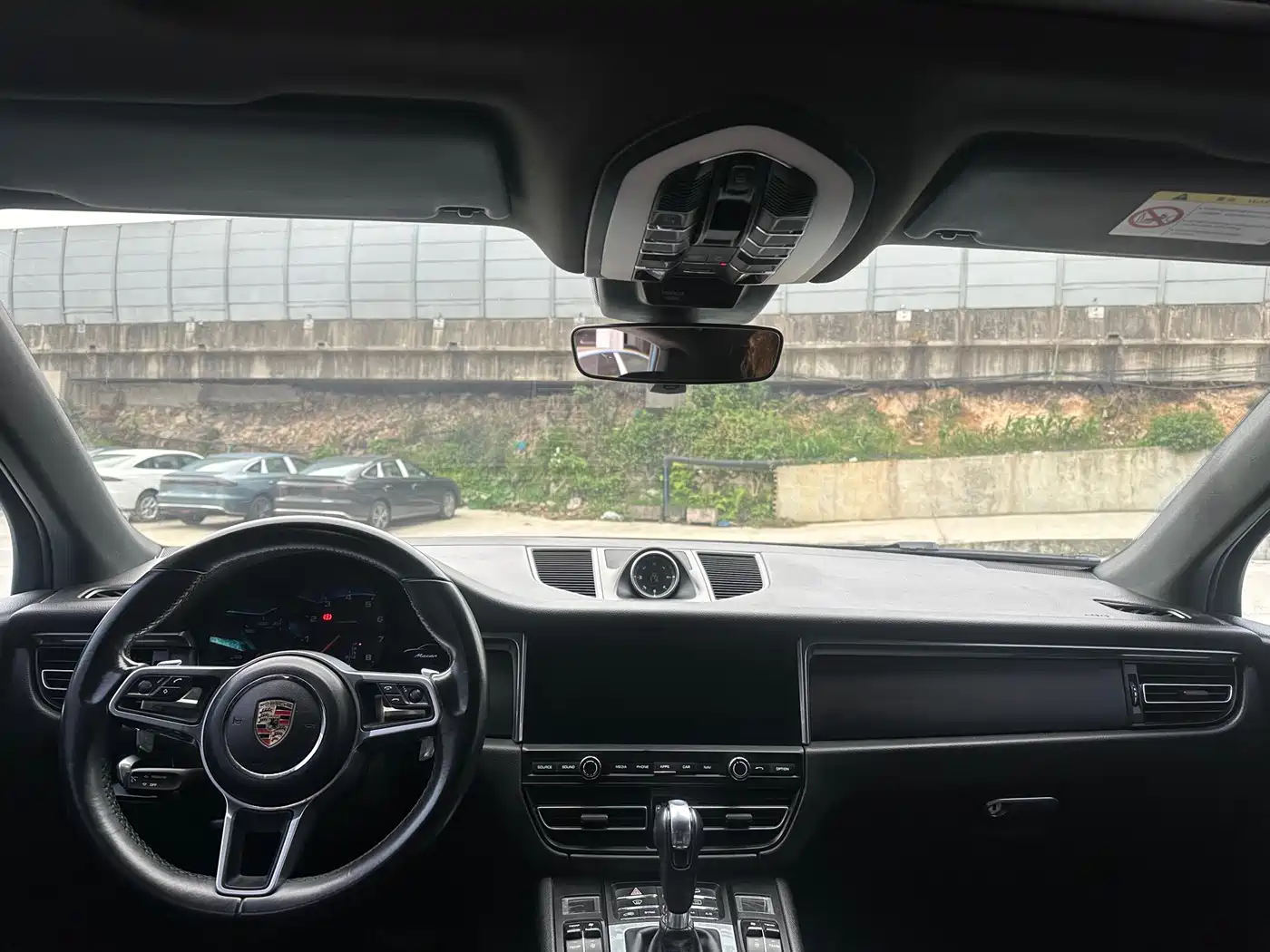 Porsche Macan 2018 Macan 2.0T фото 6