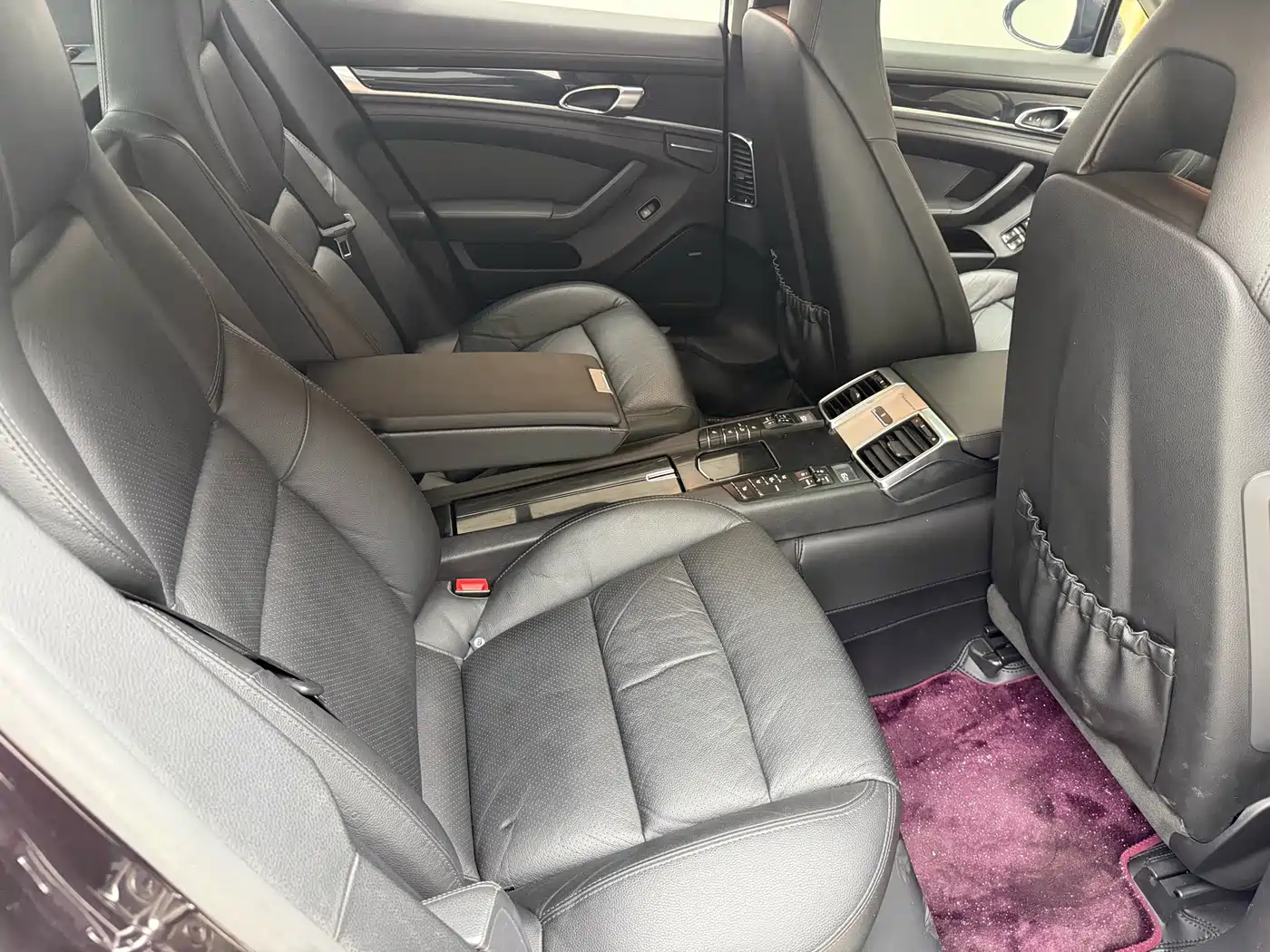 Porsche Panamera 2014 Panamera 3.0T фото 9