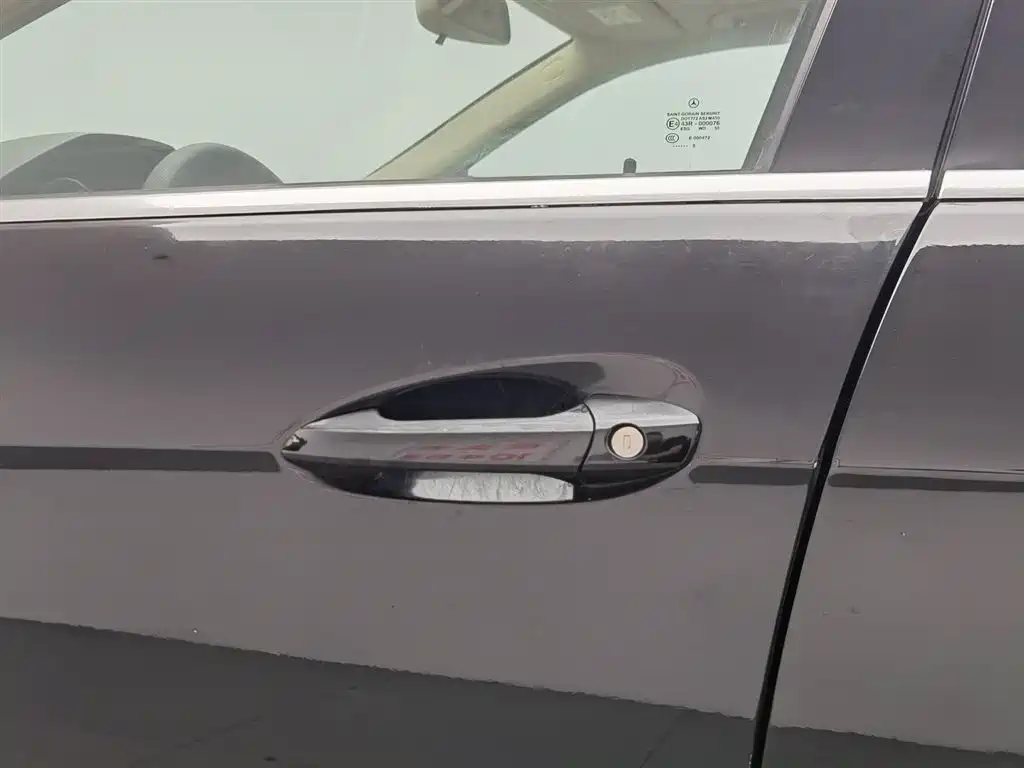 Mercedes-Benz E-Class 2015 E 200 L фото 18