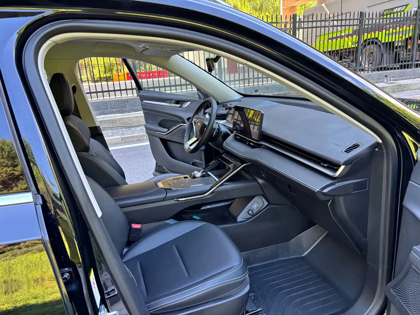 Haval H6 2022 3rd Gen 1.5T Auto 2WD Plus фото 8