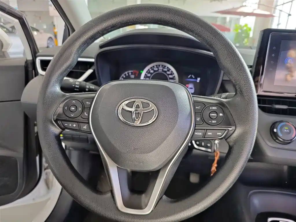 Toyota Corolla 2021 TNGA 1.5L CVT Pioneer Edition фото 13