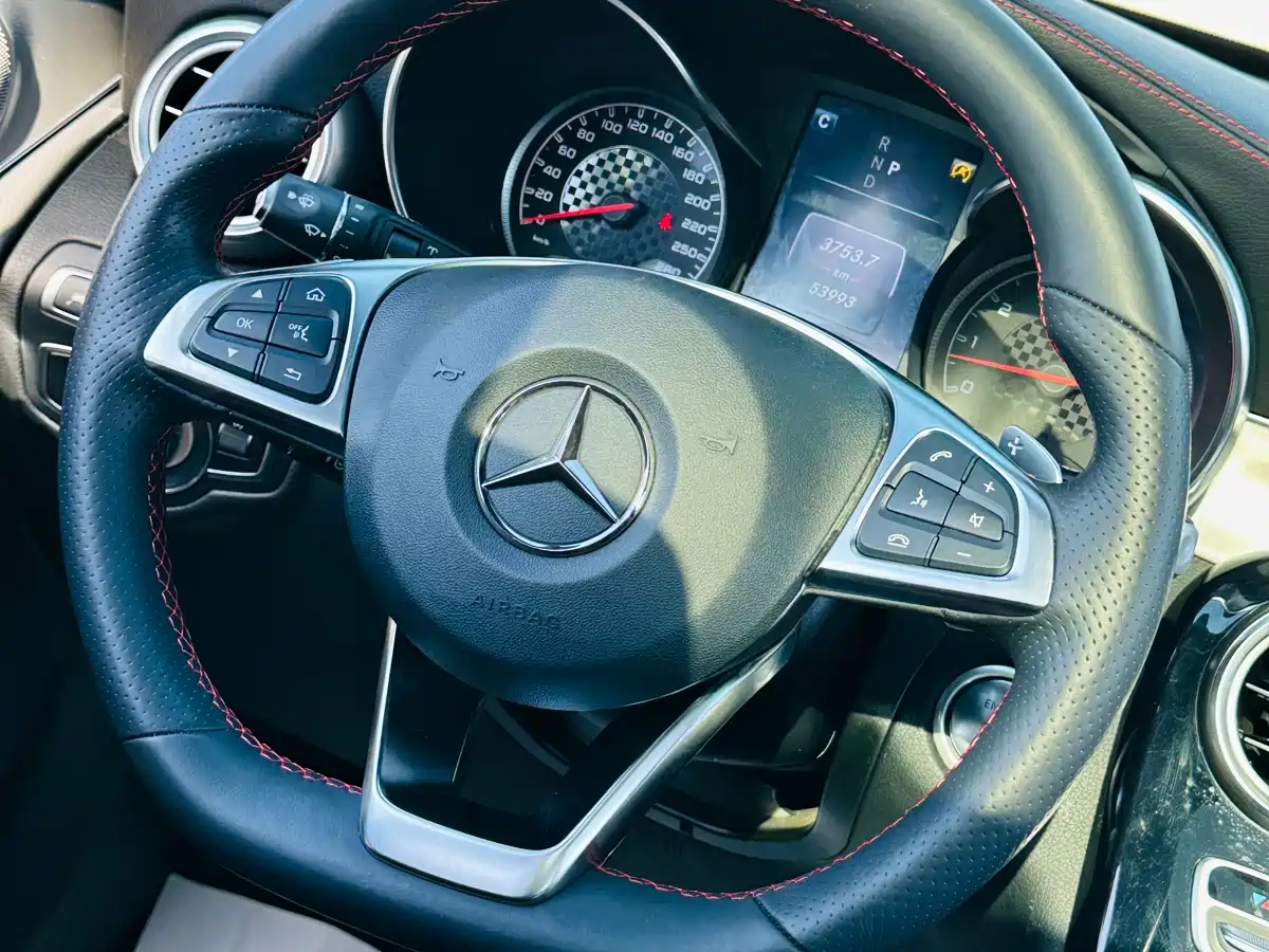 Mercedes-Benz GLC AMG 2017 AMG GLC 43 4MATIC фото 18