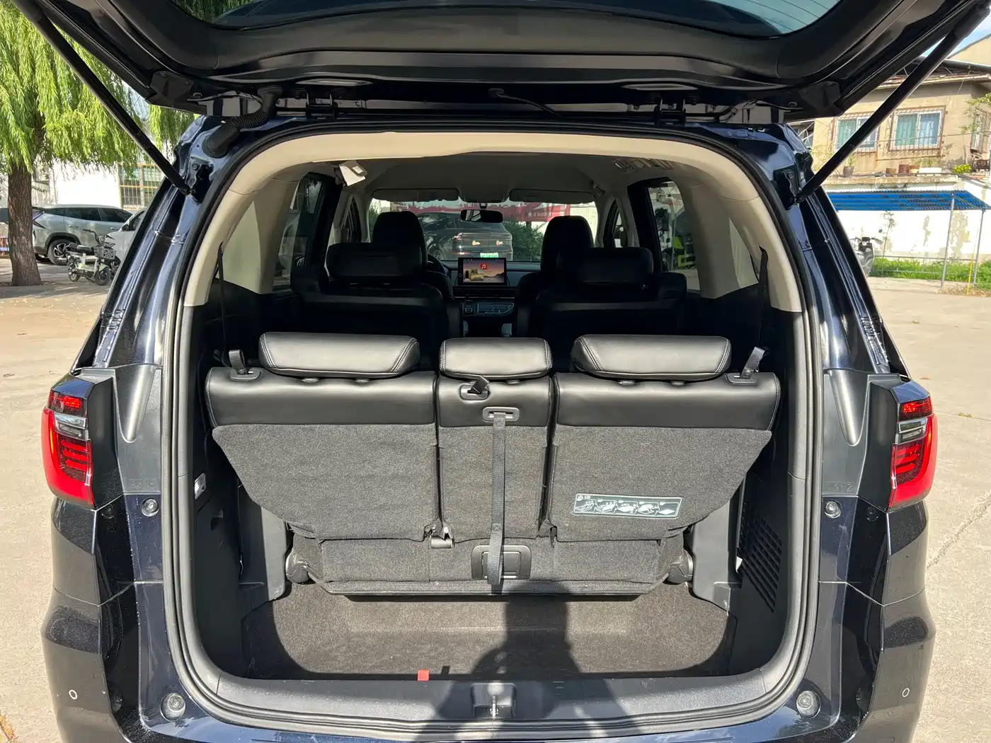 Honda Odyssey 2022 2.0L e:HEV Sharp·Enjoyment Edition фото 22
