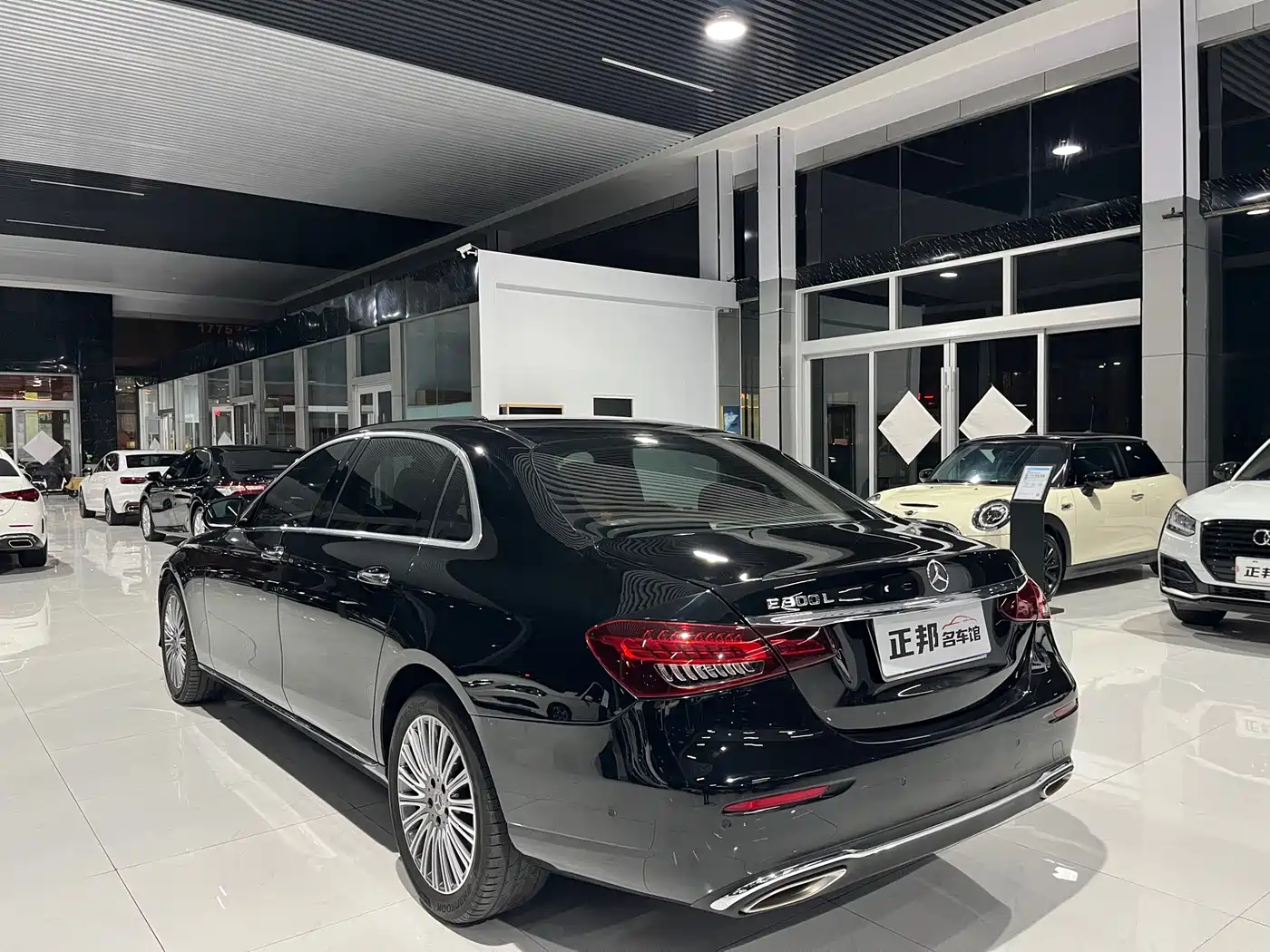 Mercedes-Benz E-Class 2022 Second Facelift E 300 L Fashion фото 5
