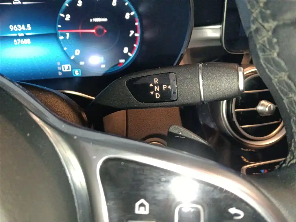 Mercedes-Benz GLC 2020 Facelift GLC 260 L 4MATIC Dynamic фото 14