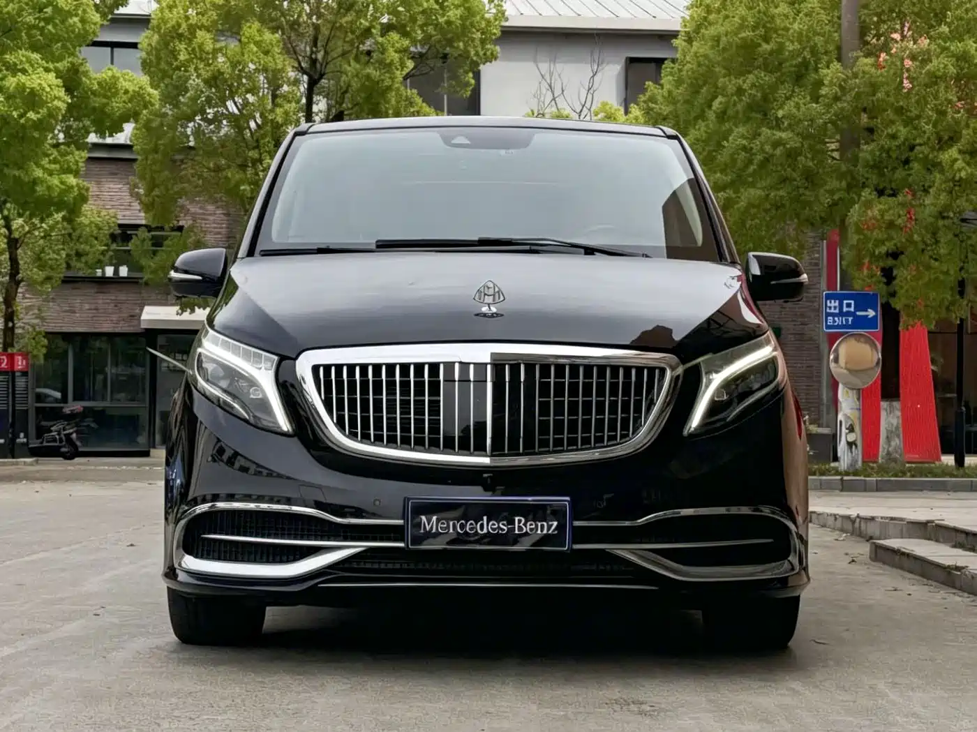 MERCEDES-BENZ V-CLASS