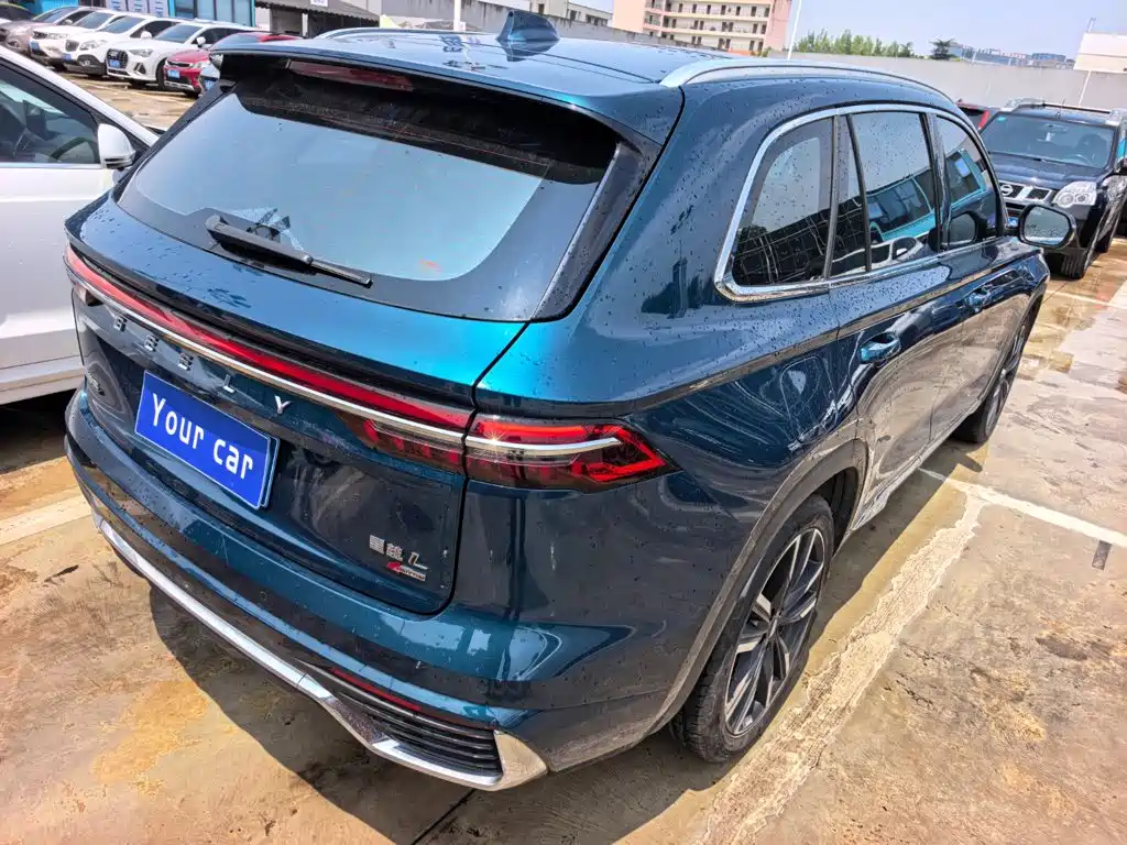 Фото 6 - Geely Xingyue L