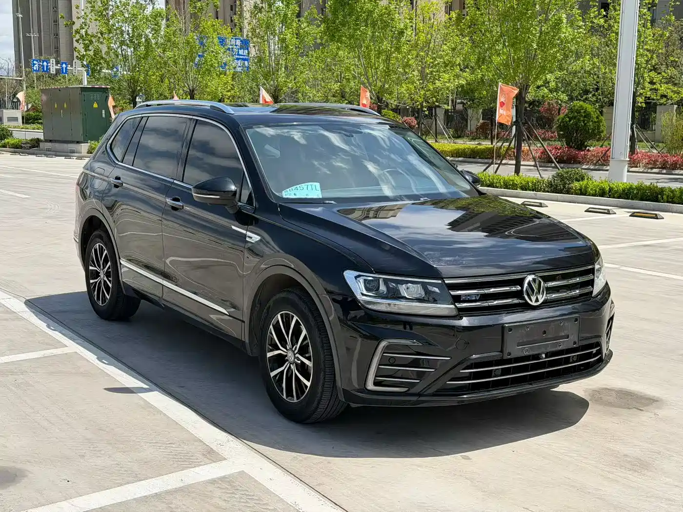Volkswagen Tiguan L PHEV 2019 430PHEV Hybrid Luxury Edition фото 3