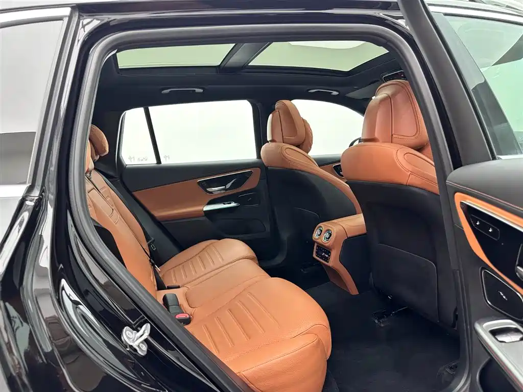 Mercedes-Benz GLC 2024 Facelift GLC 300 L 4MATIC Sport 5-seater фото 22