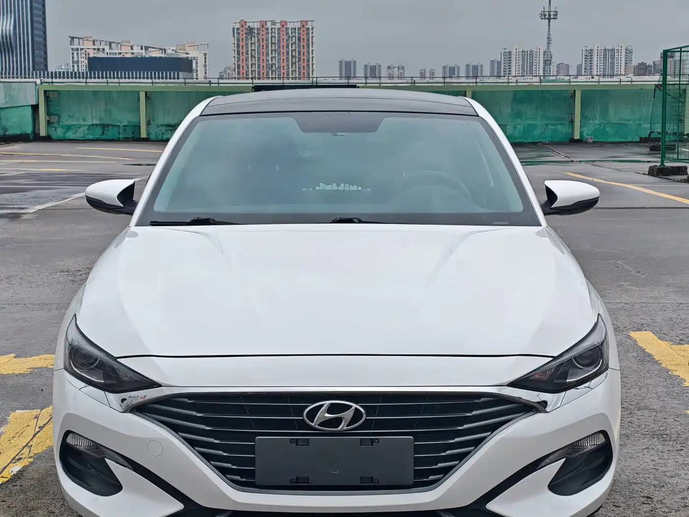 Фото 1 - Hyundai Fista
