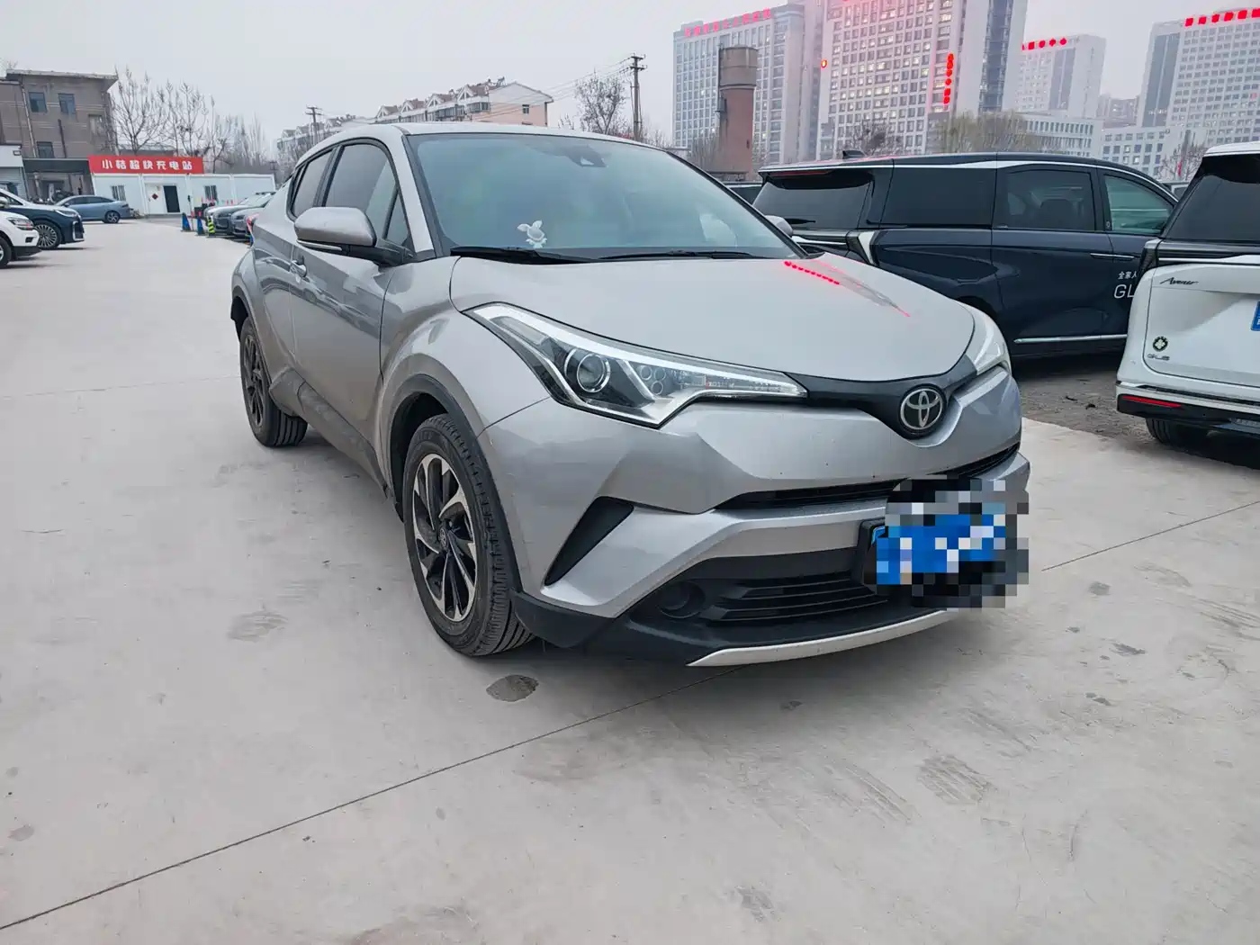 Toyota IZOA 2021 2.0L Yixiang Edition фото 3