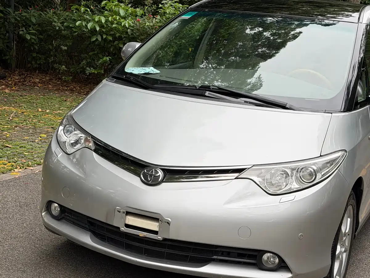 Toyota Previa 2006 Model 2.4L 7-Seater Luxury Edition фото 4