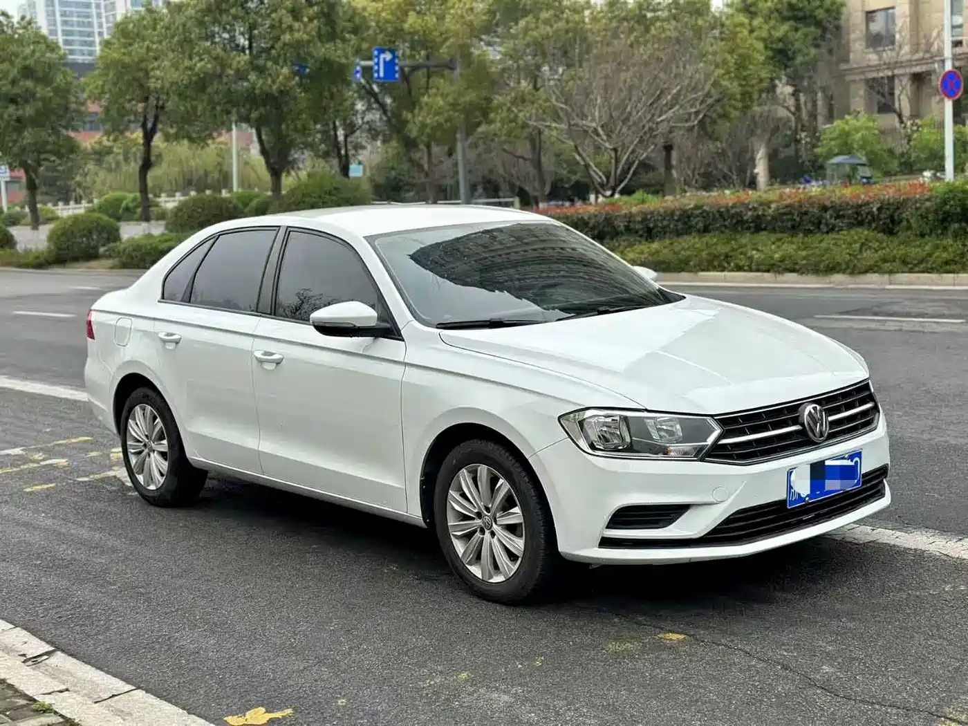 Volkswagen Bora 2019 Bora Legend 1.5L Automatic Fashion China VI фото 3