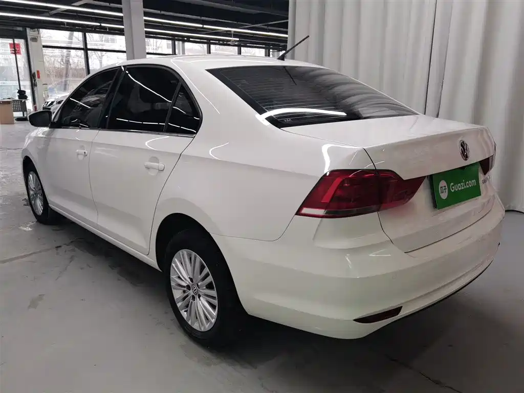 Volkswagen Santana 2019 1.5L Auto Comfort Edition China VI фото 7