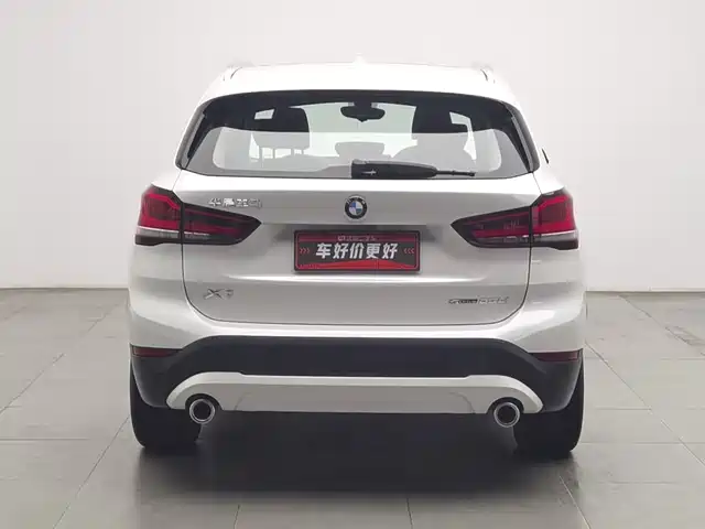 BMW X1 2022 sDrive25Li Leading — фото 4