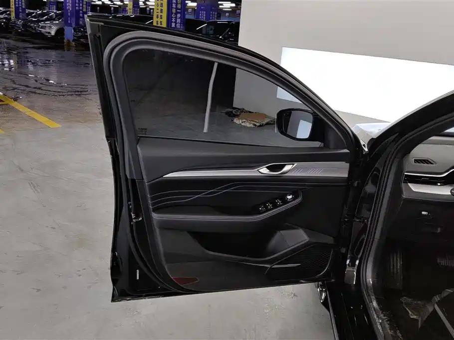 GEELY AUTOMOBILE XINGRUI