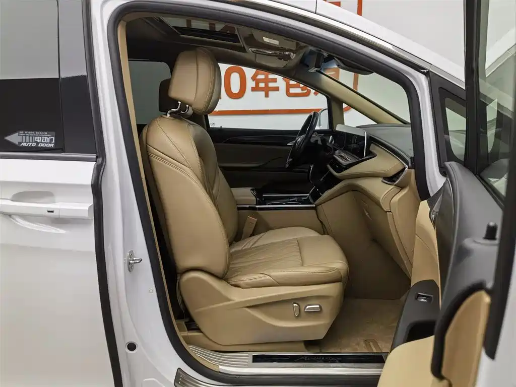 Buick GL8 2020 Model ES Landglory 653T Premium фото 23