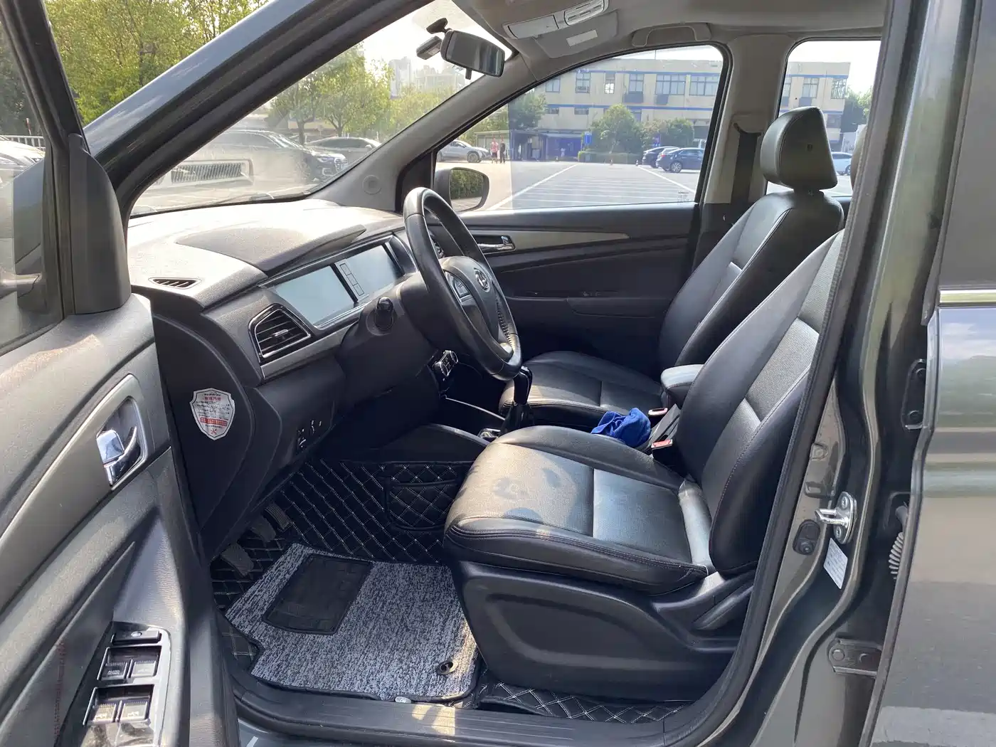 Changan Kaicheng Changan Oushang A600 2016 2016 1.5L Manual Luxury 7-Seater